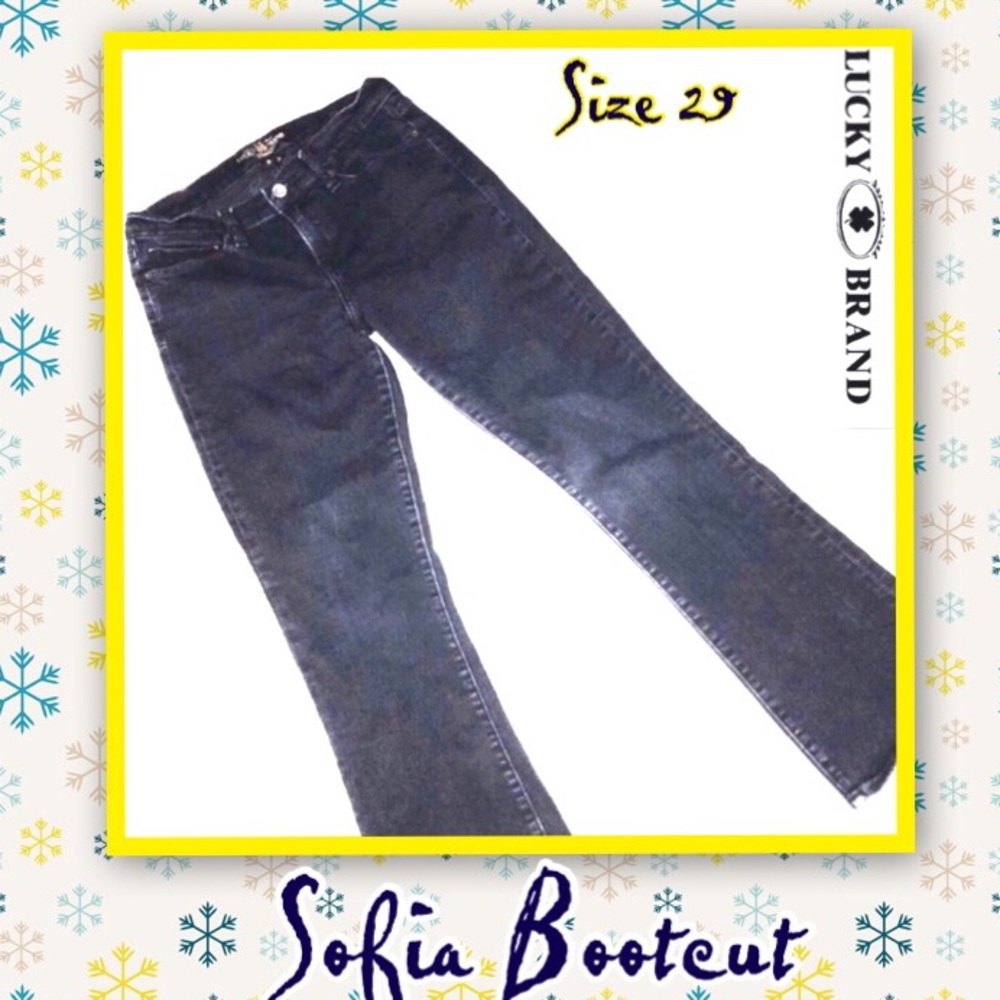 EUC DARK BLUE LUCKY BRAND BOOT CUT JEANS